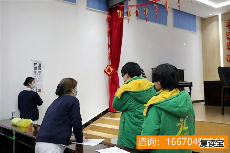 湖师大二附中复读火箭班 2021年云南师大老协学校（高考复读）报名电话