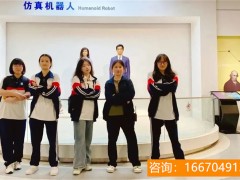 师大二附中复读校服图片 名校担当，让更多学生上好学校——全国文明校园湖南师大附中巡礼之一