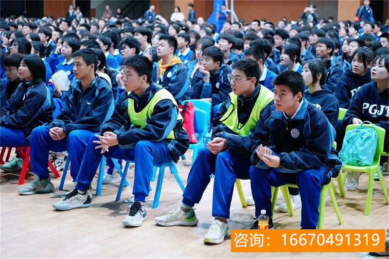 师大二附中复读班哪里的 高考快讯：华附系高中继续在广州招收高考复读生