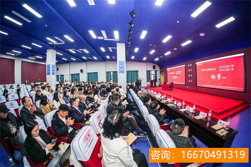 师大二附中复读收费标准 2022年云南师大附中老协补习学校收费标准|学费多少|贵不贵